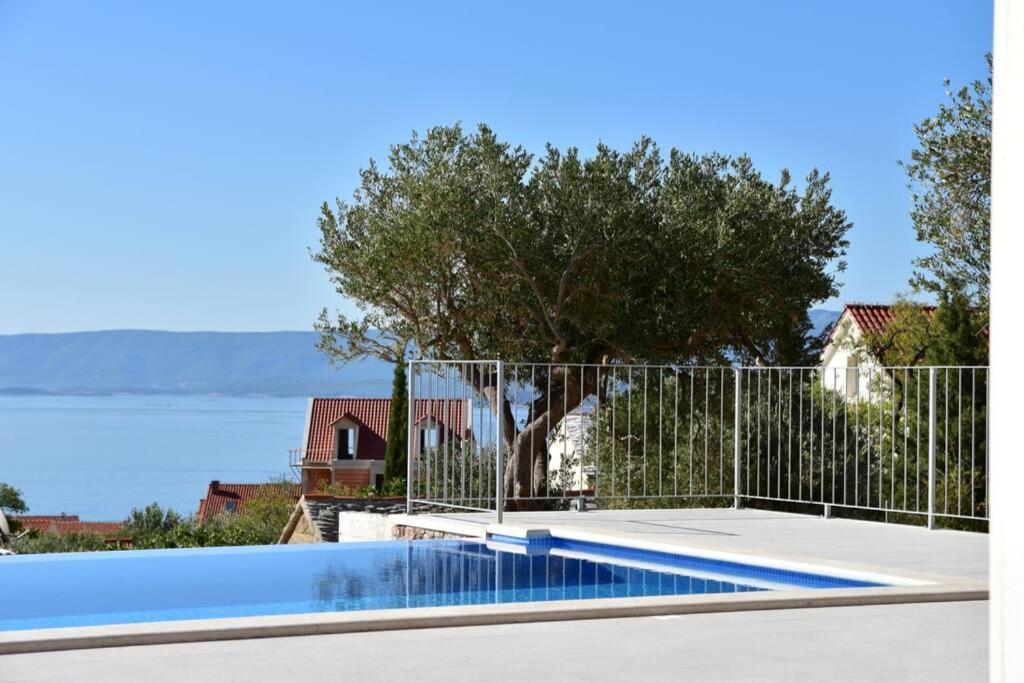 Villa Katarina - Infinity Pool With Amazing View Bol Esterno foto